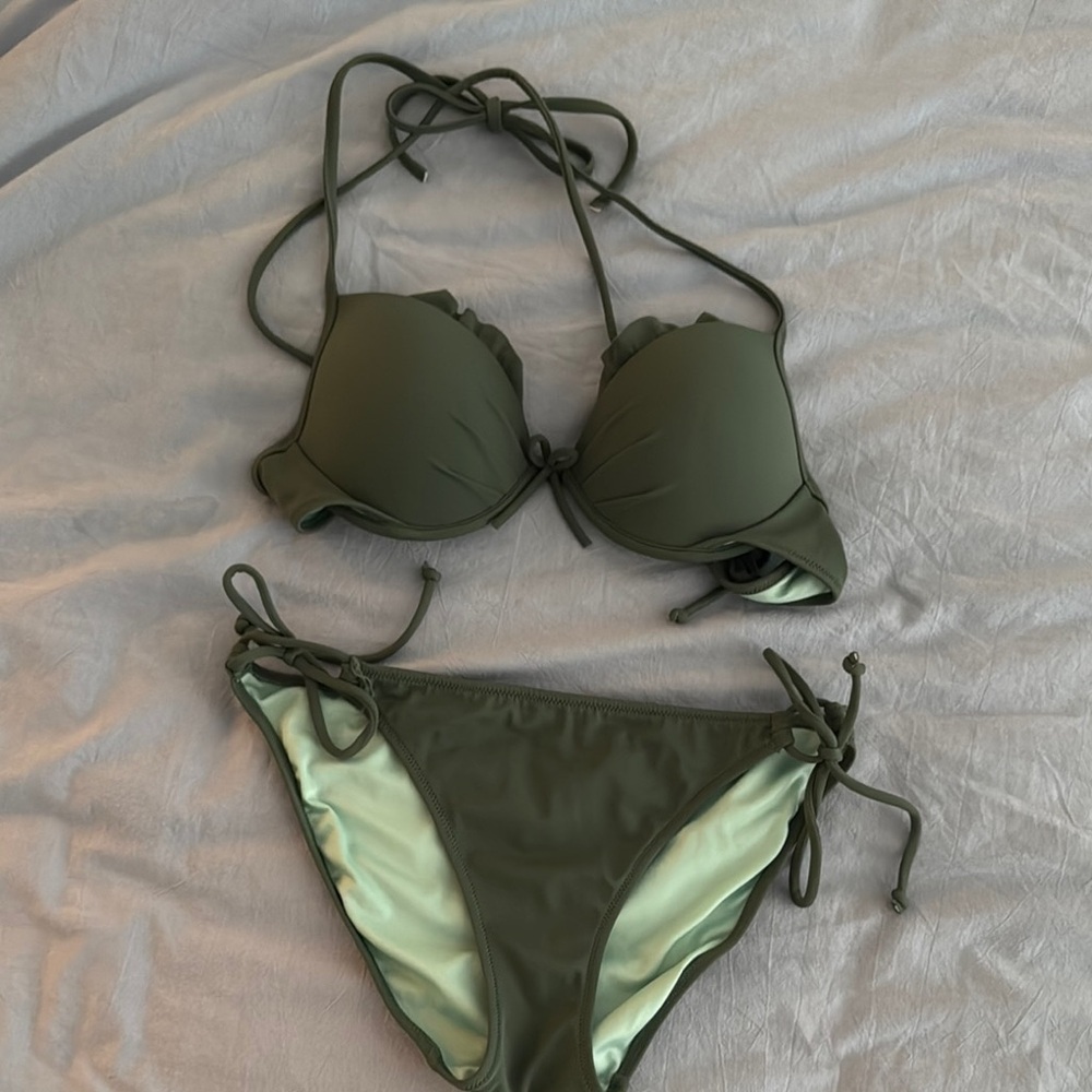 Victoria's Secret Green Bikini Set with Push-Up Top and Tie Sides